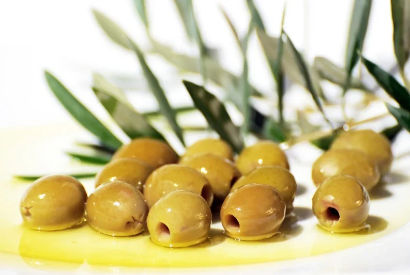 10 Surprising Benefits of Extra Virgin Olive Oil — Healthdigezt.com