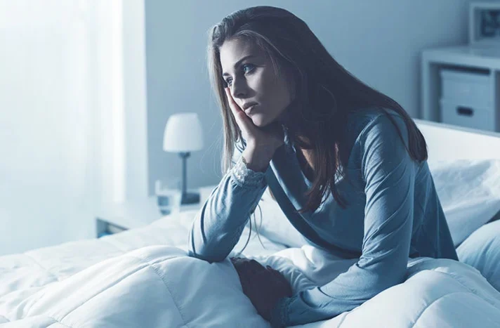 Reasons Why You Wake Up in the Middle of the Night — Healthy Builderz