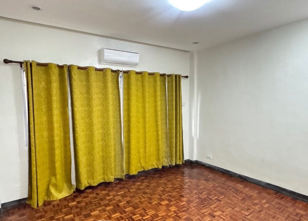 546513765_1297011492435433_373560930564753268_n
