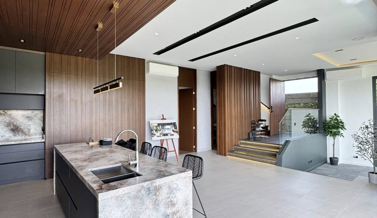 559451720_10240313209705994_3083473392243387603_n