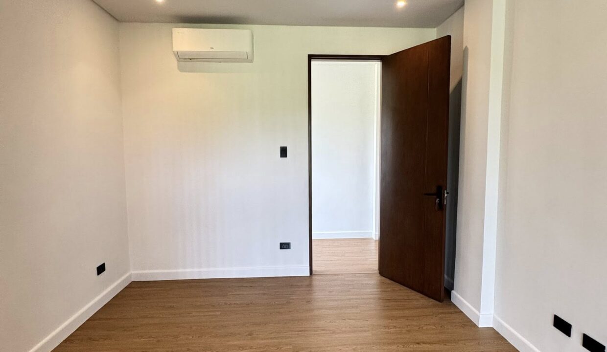 566220840_10240313211186031_7223108438036004666_n