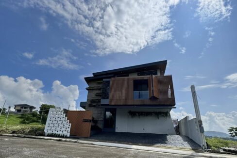 569030758_10240313220586266_4019501881376965084_n