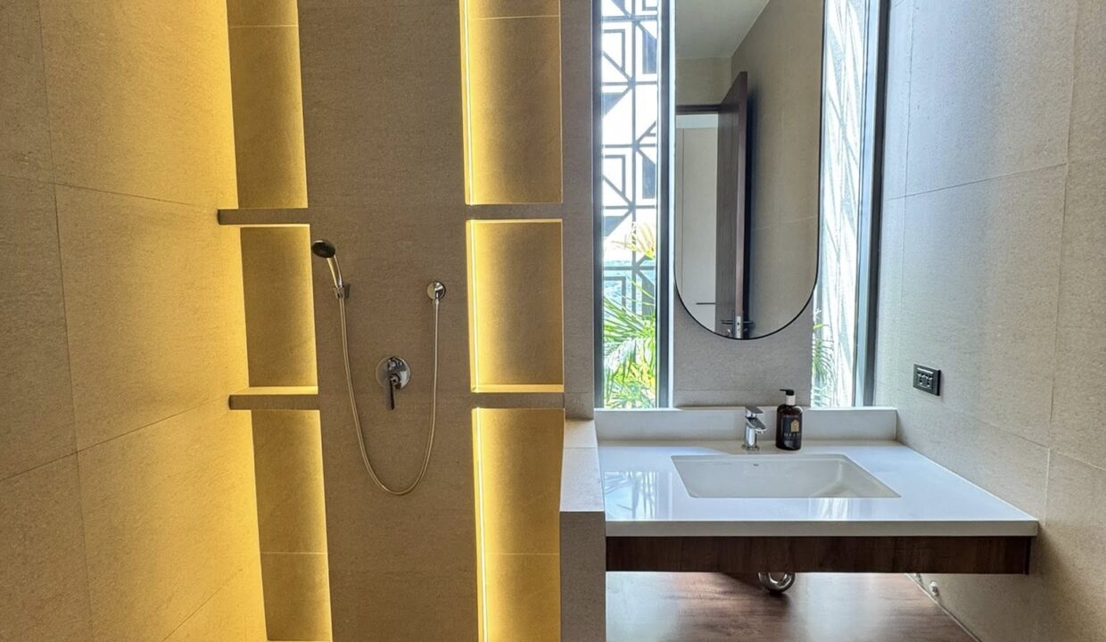 569216901_10240313221226282_4734103680524209336_n