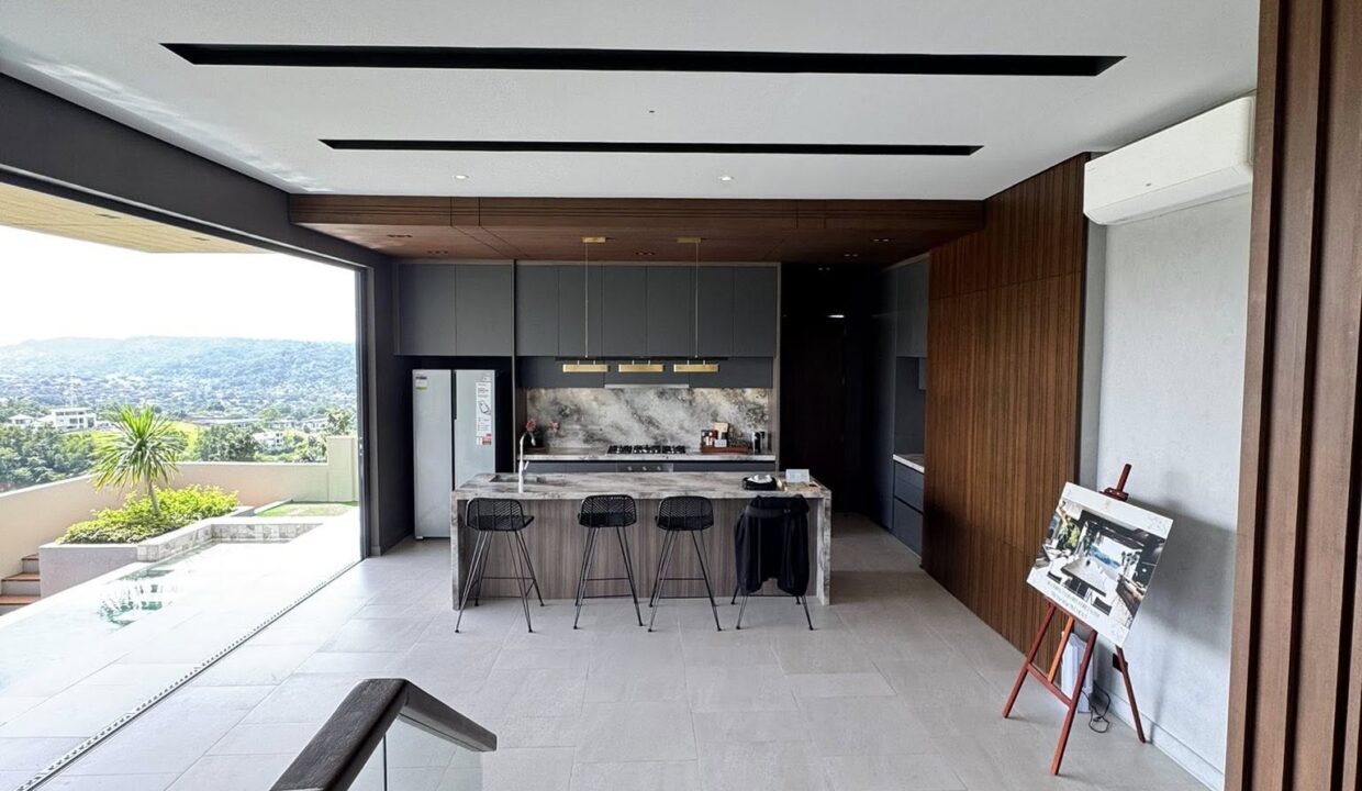 570152068_10240313173905099_5402150540579905267_n