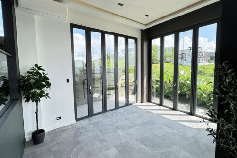 570378660_10240313221706294_1451031101146879526_n