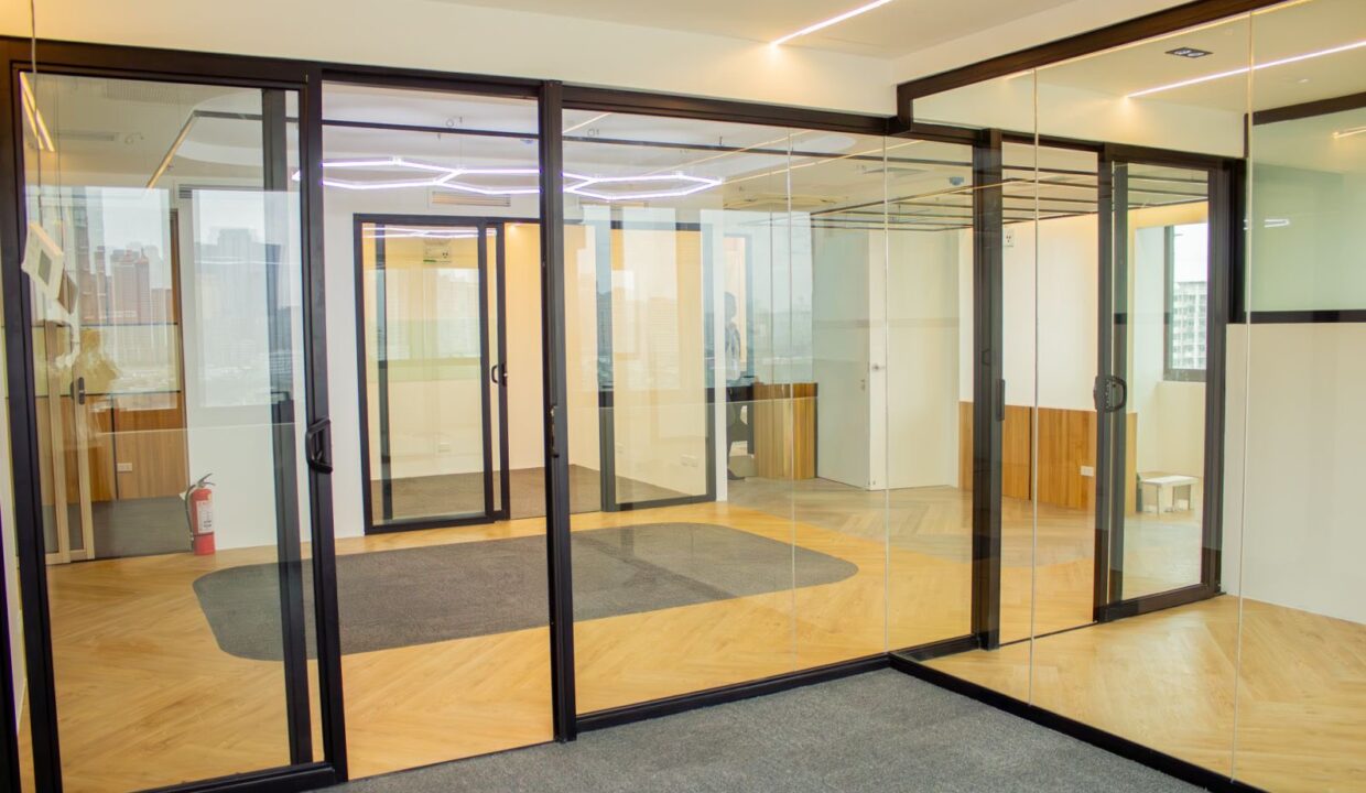 571157742_10240381793060535_5018458287473143178_n