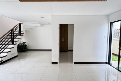 571249439_10240442936389080_3776919596655580749_n