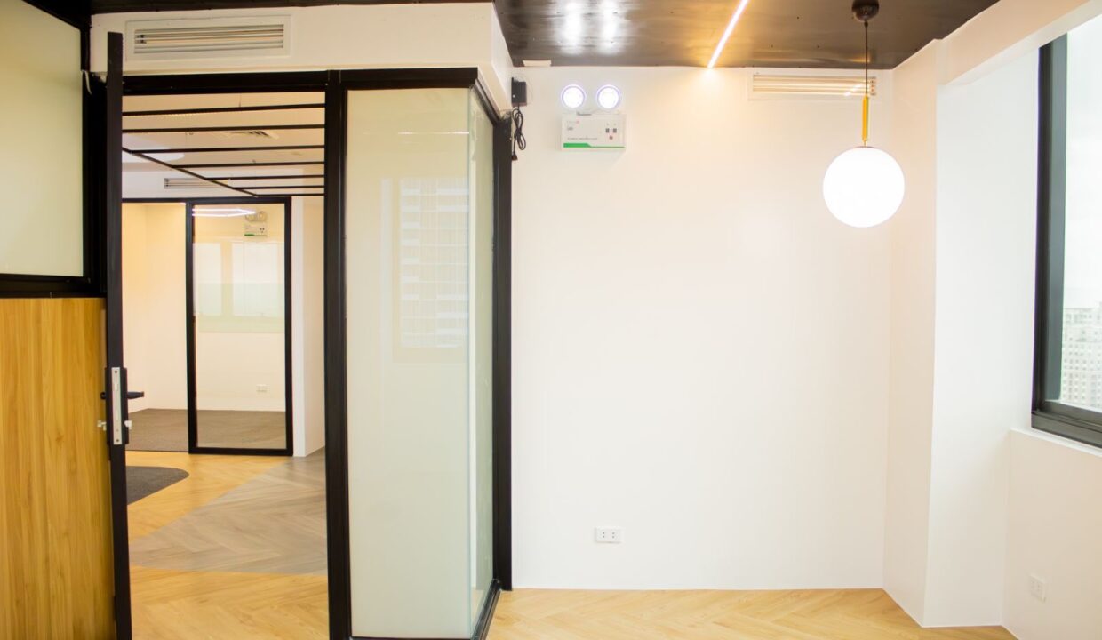 571485862_10240381792140512_3093362880118932304_n