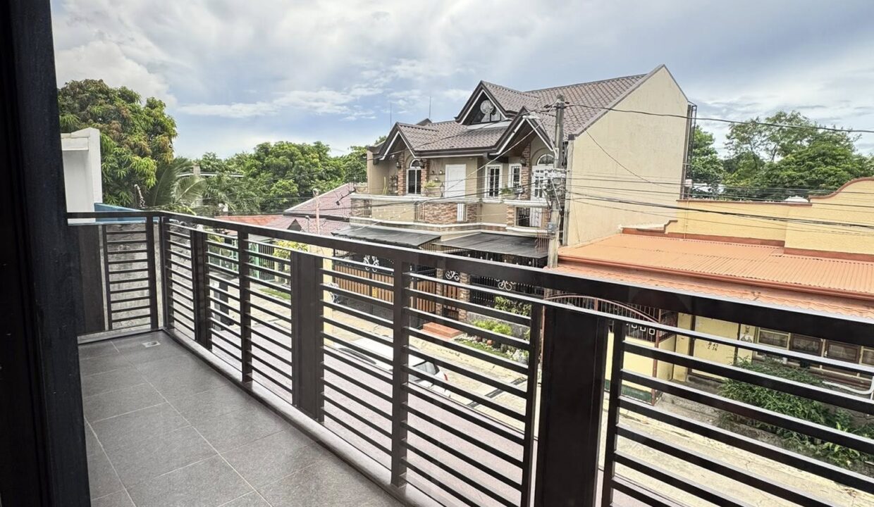 571754819_10240442956589585_2729584240700737486_n