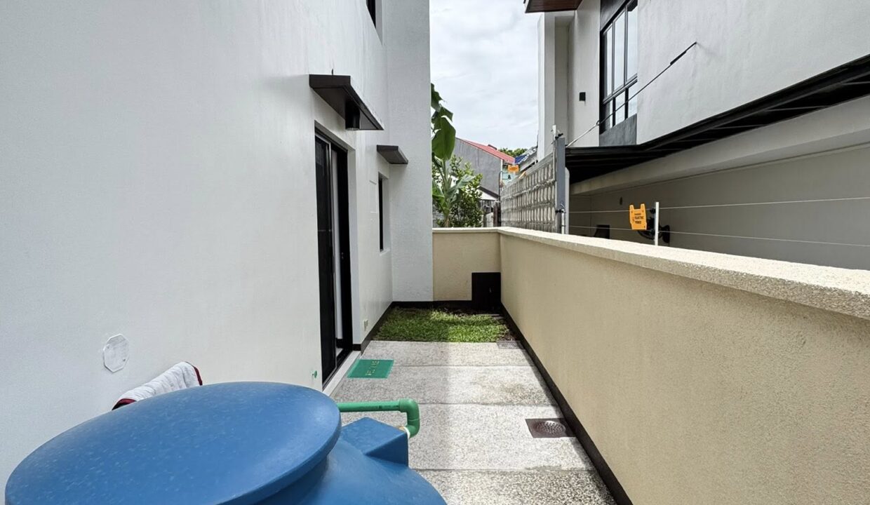 572099345_10240442967549859_4261567801223570105_n