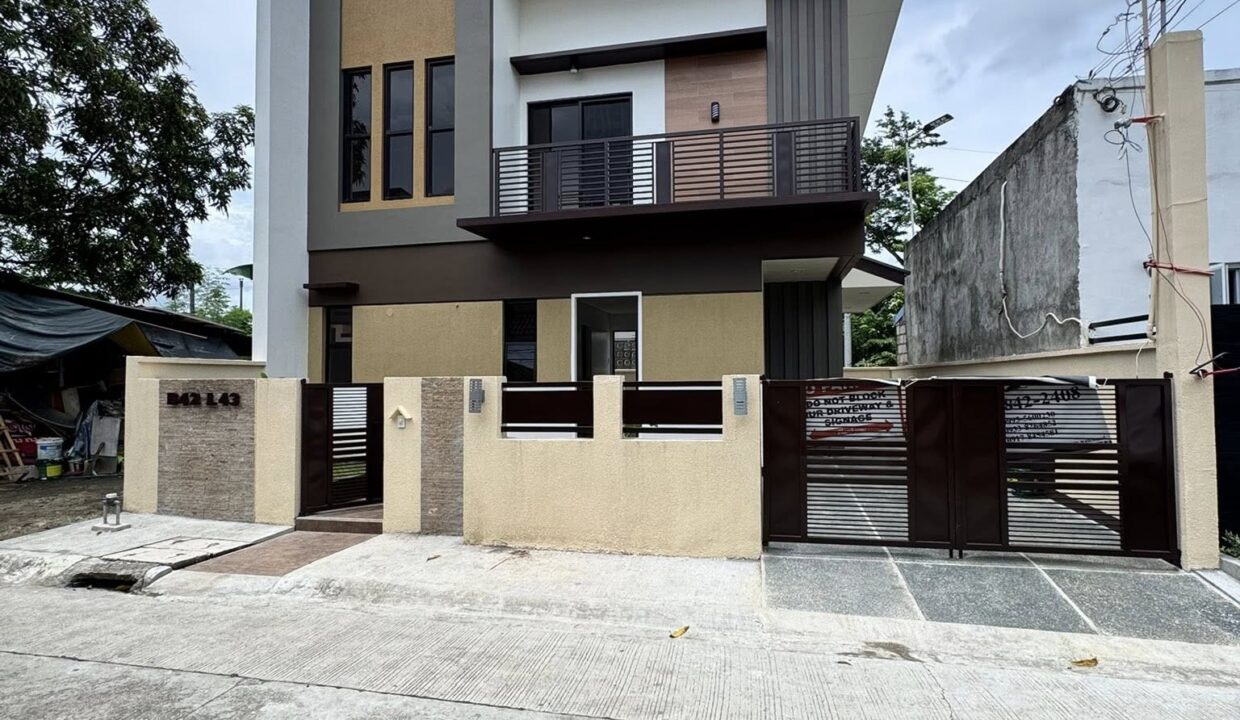 572433573_10240442969429906_7924326798456550715_n