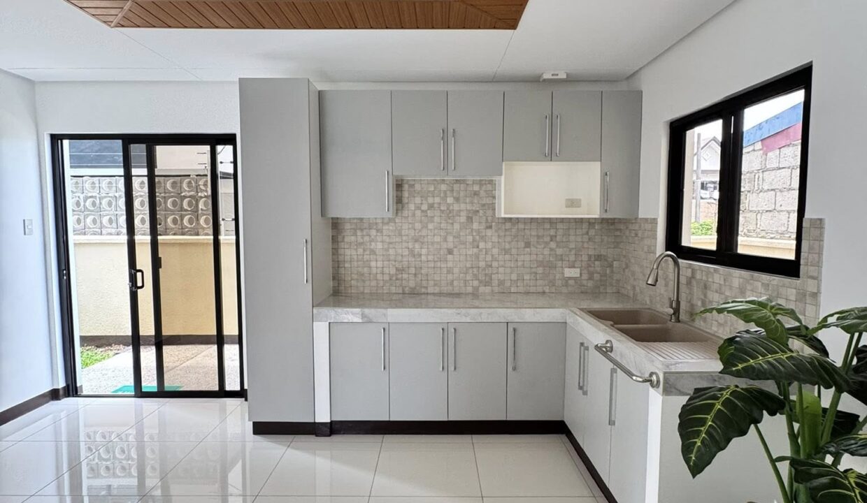 572847445_10240442965309803_3171666958988207830_n