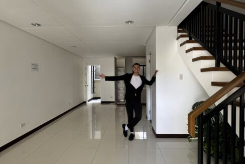 572351198_10240468921118682_8740360942979133541_n