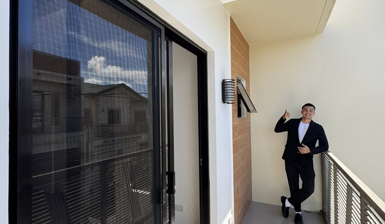 572484289_10240468888797874_3351218868094686932_n