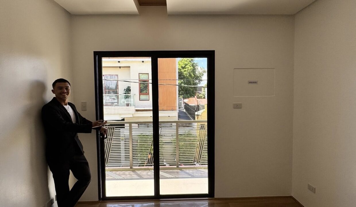 573292548_10240468903958253_6625234881688690874_n