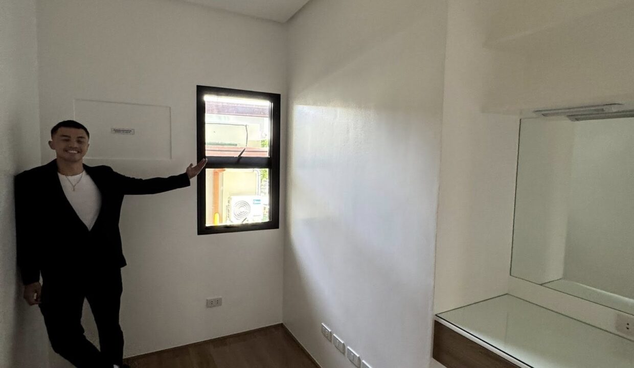 574086607_10240468918958628_4507896794227951376_n