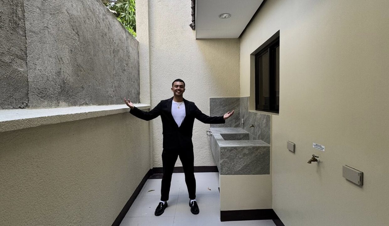 574819721_10240468915398539_6271199392822177174_n