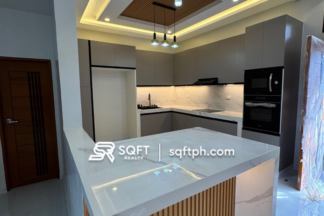 577179540_10240540725513747_8140572311729416007_n