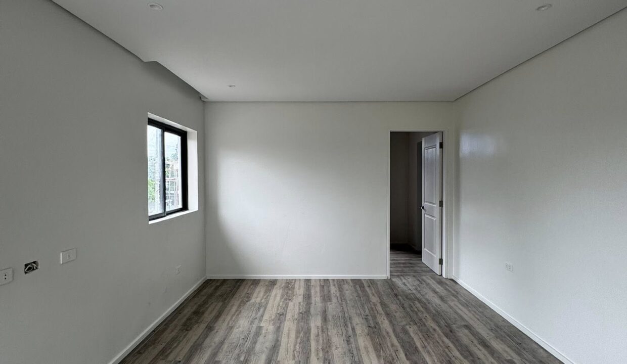 579332414_10240637536693966_2785476313971660257_n