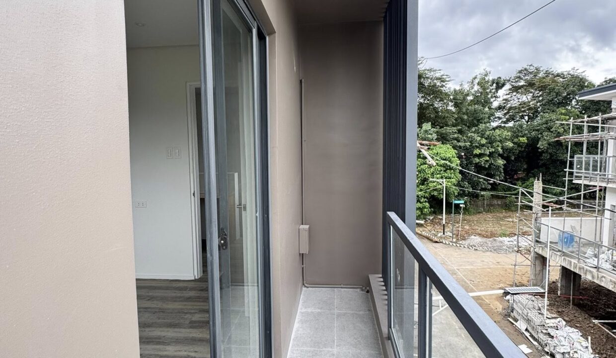 580042148_10240637508693266_6991523846311066380_n