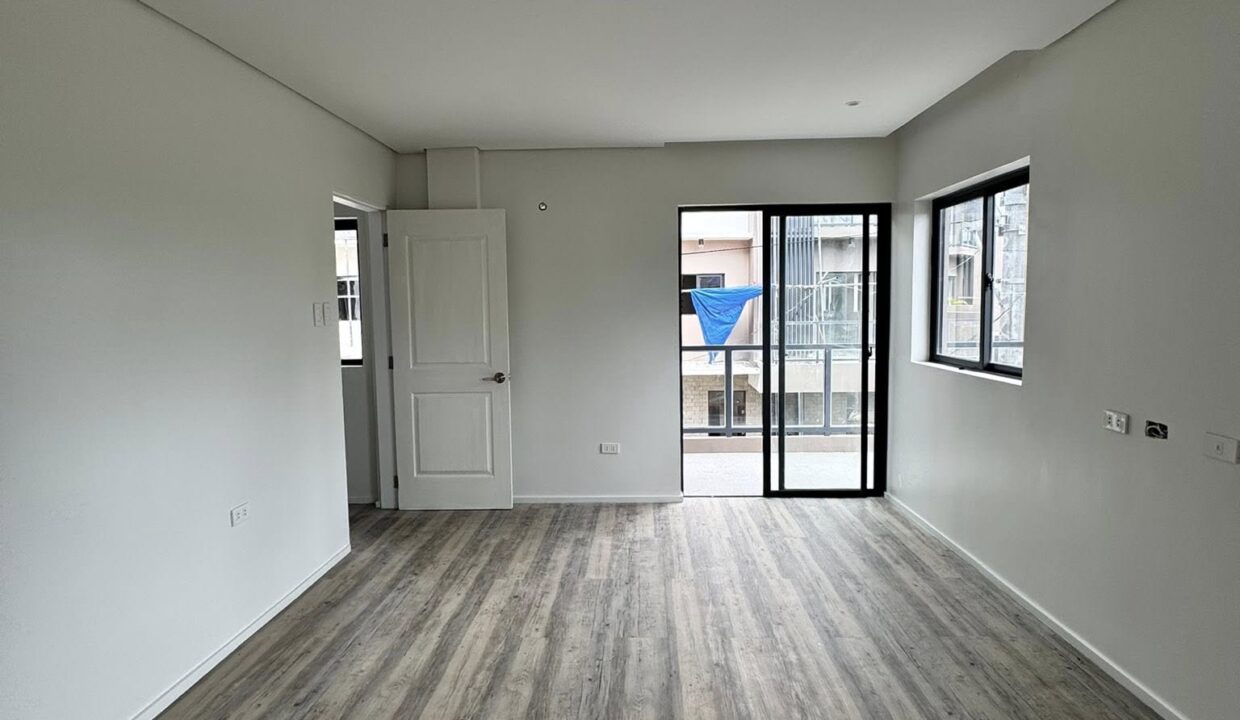 580496902_10240637517733492_5868489891633017094_n