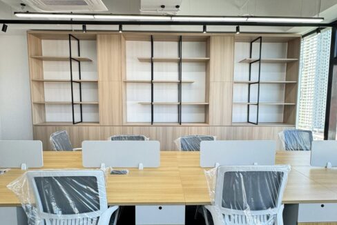 580537247_10240677421411059_3186761584312072661_n