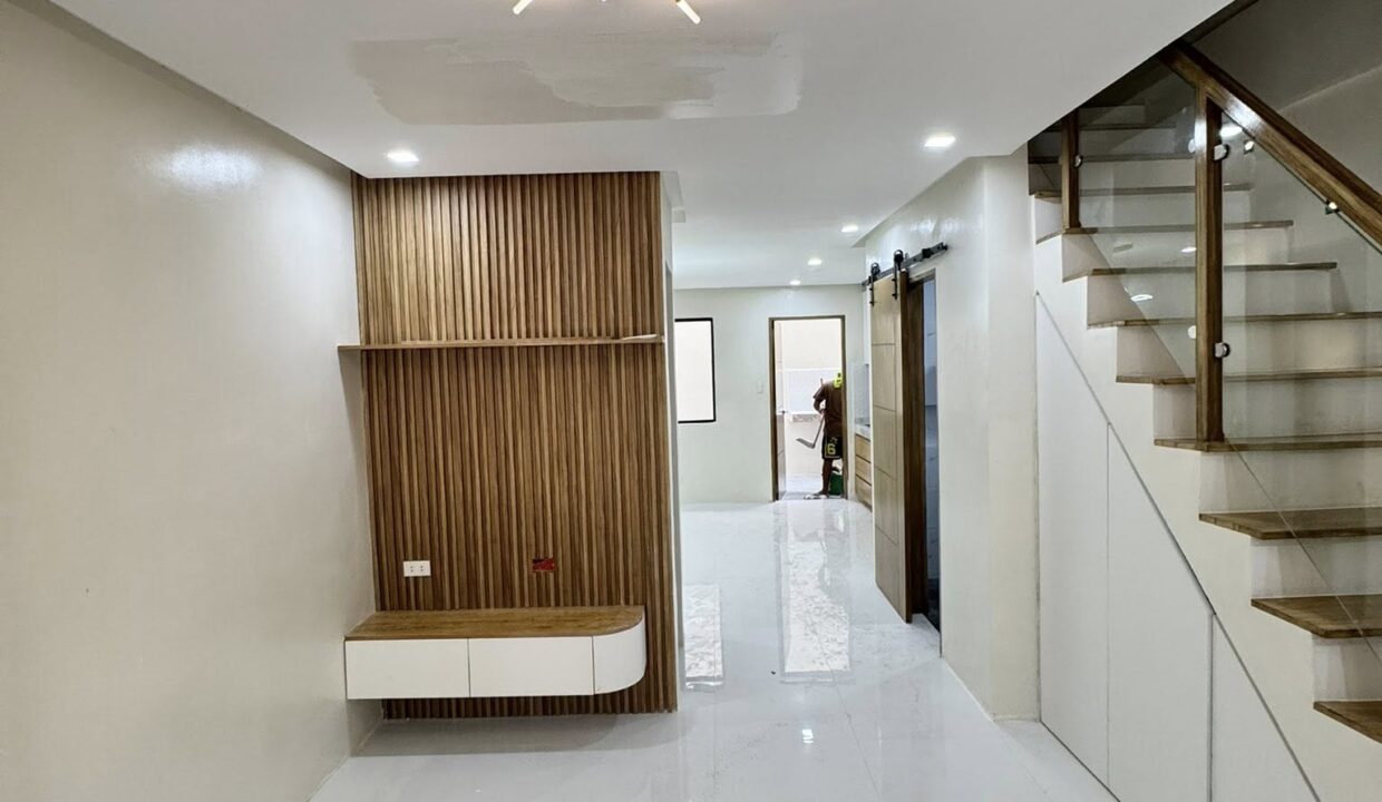 581953120_10240717922623564_3426105866128316391_n