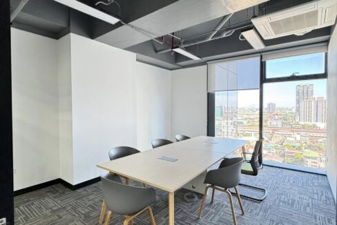 581956861_10240677405890671_5567479413877472160_n