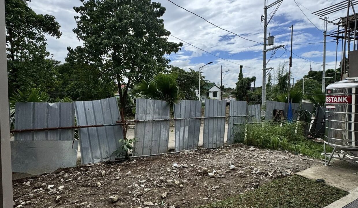 581964161_10240637508813269_5619988579589327591_n