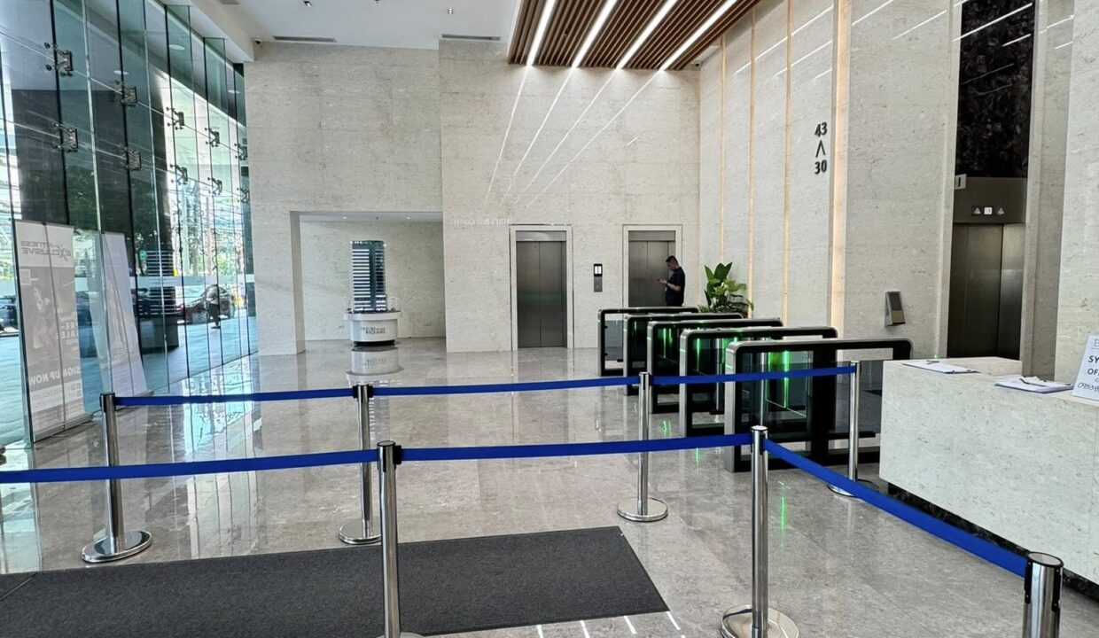 581965794_10240677405370658_1507221304018313236_n