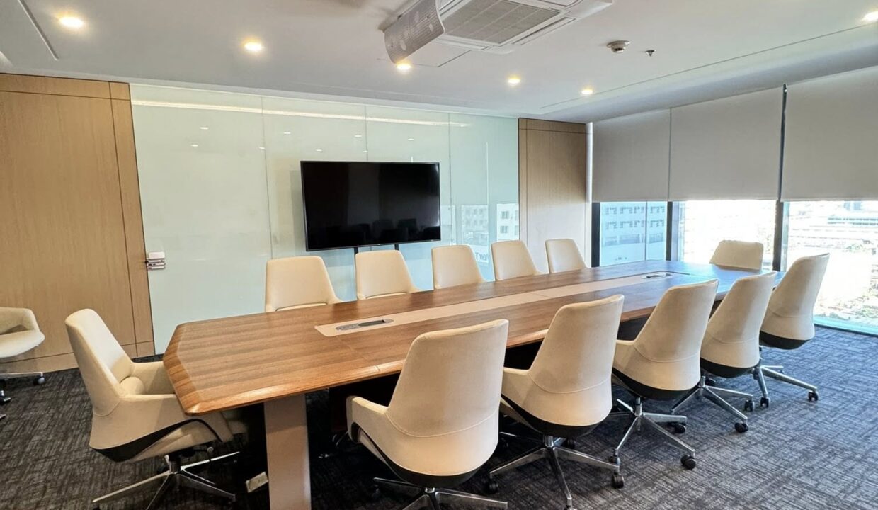 581966538_10240677420211029_8398610254751796669_n