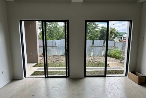 582103810_10240637514773418_6856221572004931336_n