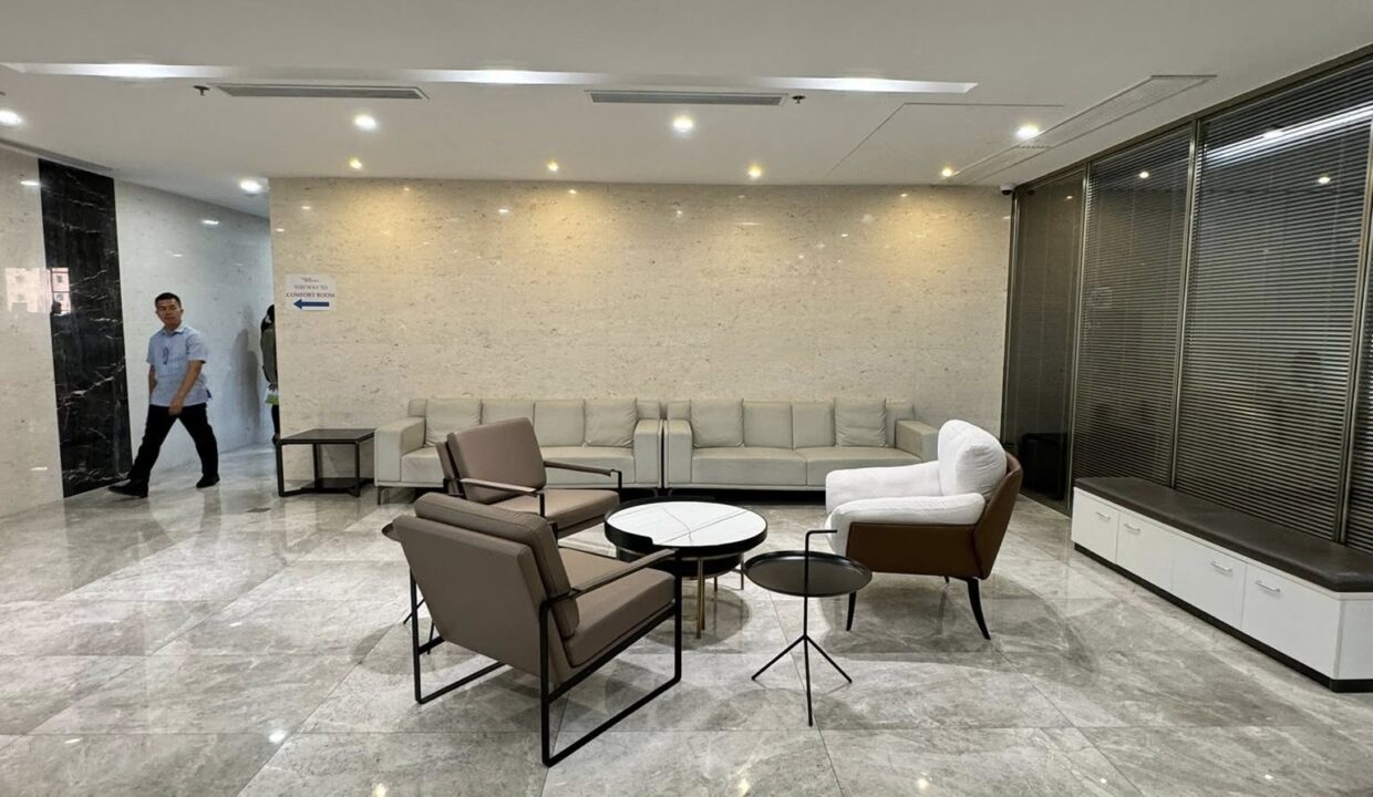 582232738_10240677419291006_2126251177918819365_n