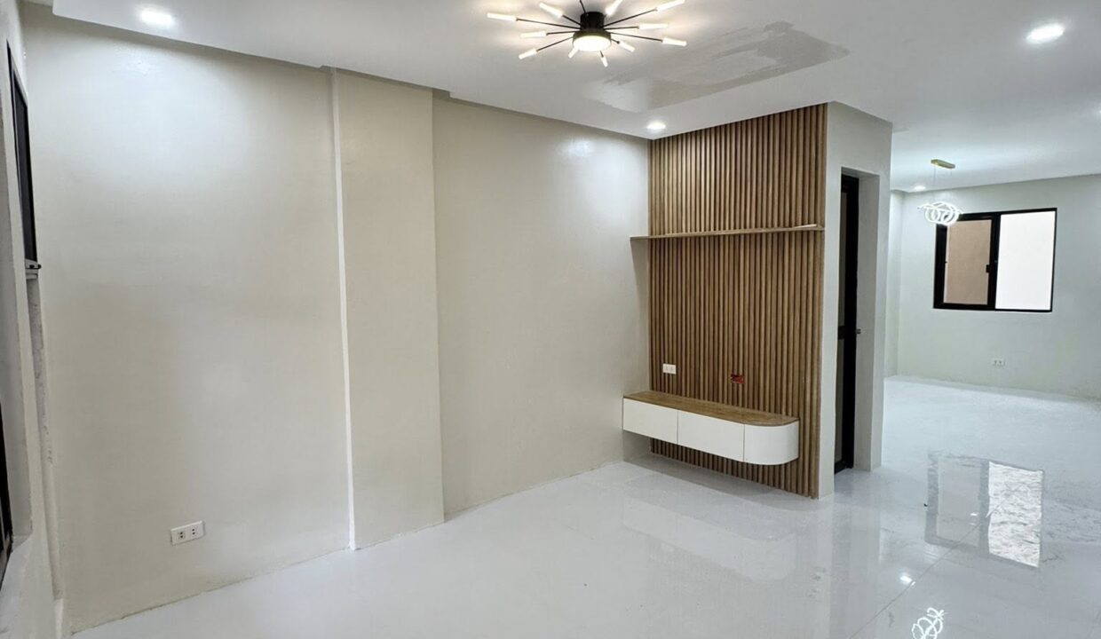 582535398_10240717885342632_5662395111778386570_n