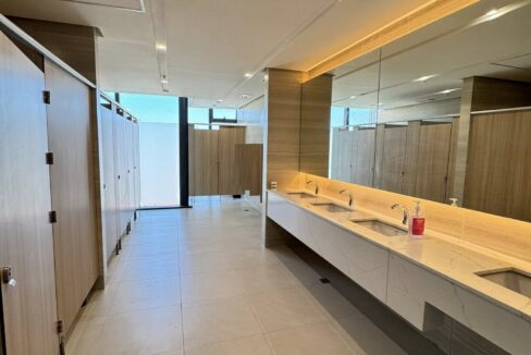 582809379_10240677412730842_2706087246349612836_n