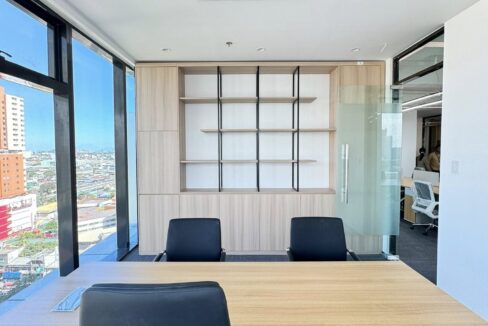 583259861_10240677420611039_2538639259112842474_n