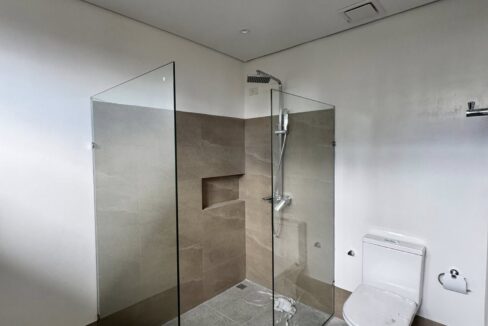 583328211_10240637503773143_1894658896532320757_n