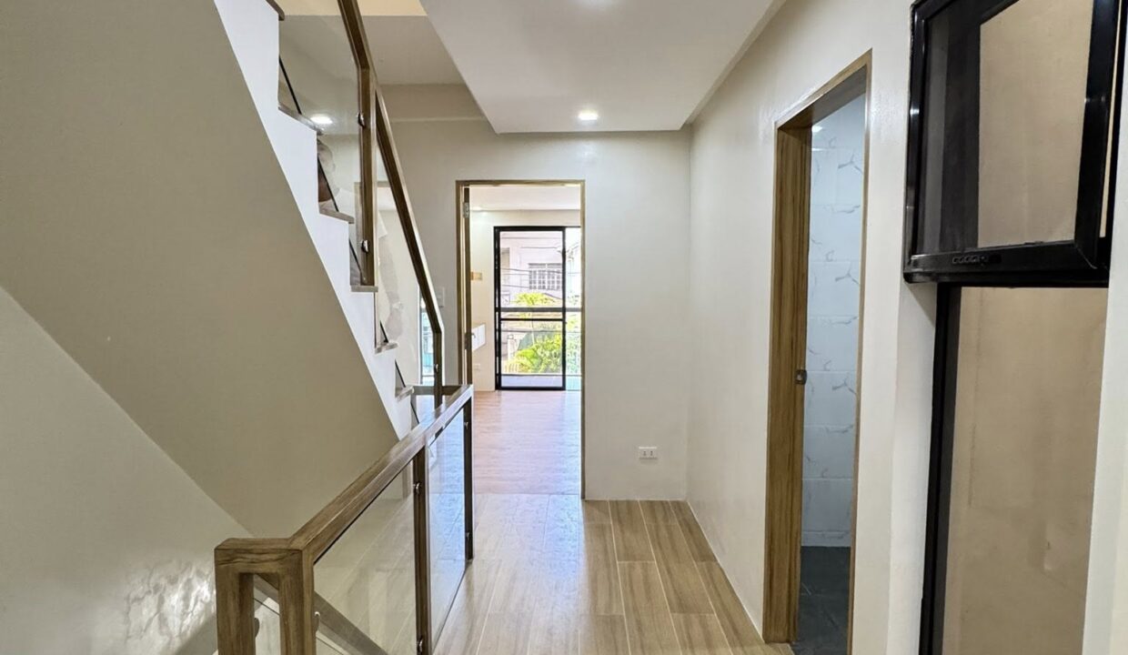 583331298_10240717897102926_8890048981126256732_n