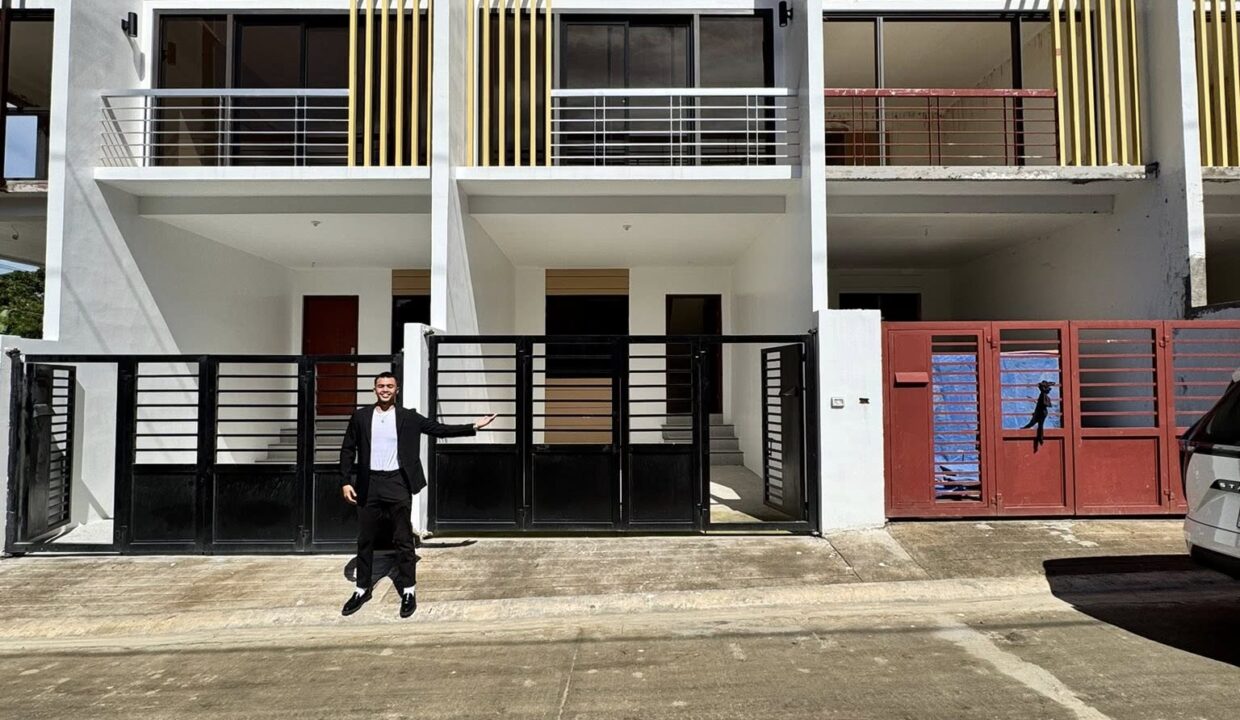 584520051_10240691193275347_4587639605415872469_n