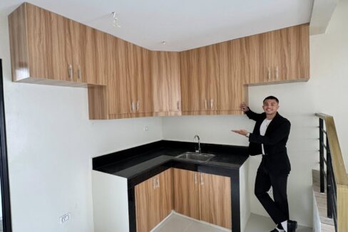 584587866_10240691199355499_1992605769575815948_n