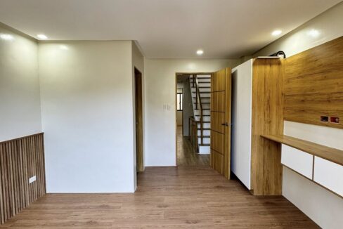 584622567_10240717894142852_7176974521244459742_n