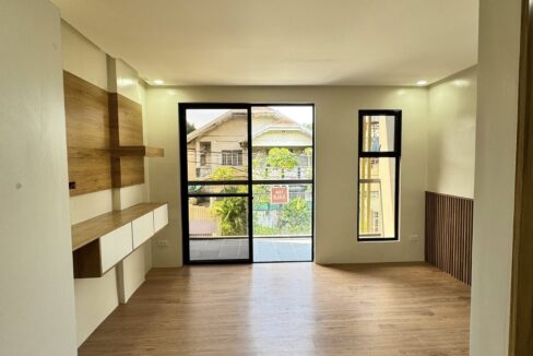 584735678_10240717912343307_8718681084076926344_n