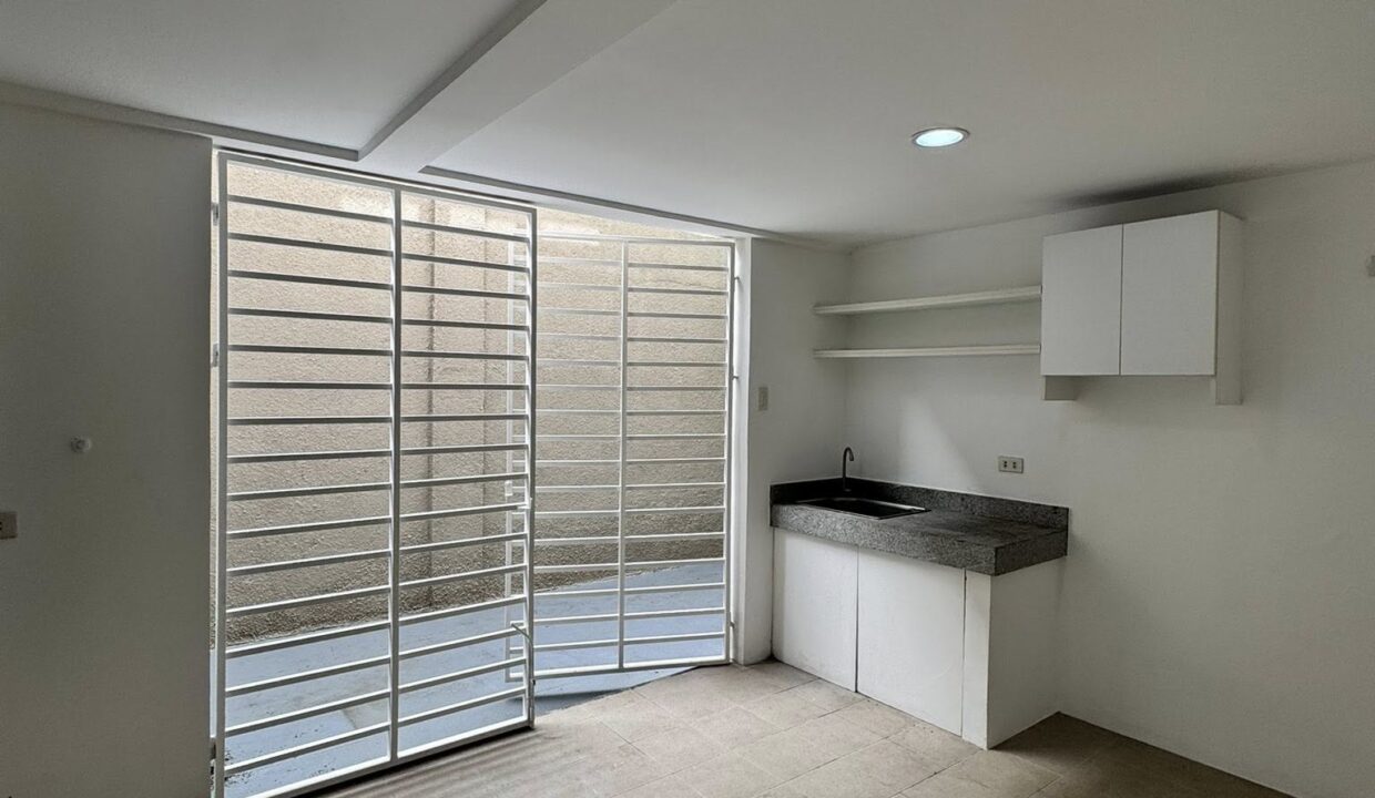 586197141_10240800090757716_3377602930224068330_n