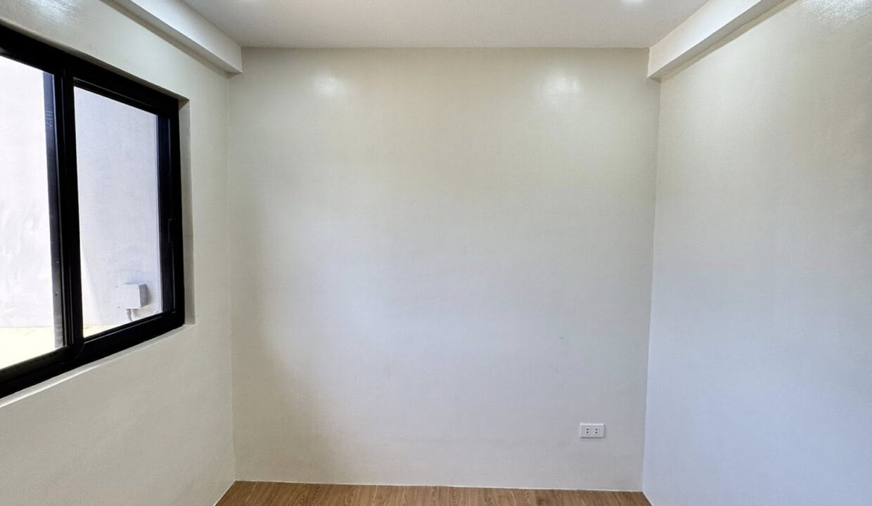 586414176_10240717928143702_2119462723191090987_n