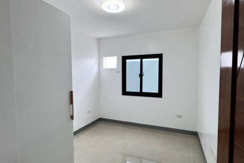 586455012_10240842307173100_2304532644598646080_n