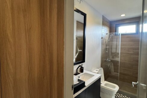 586618605_10240800090877719_7815743426951744185_n