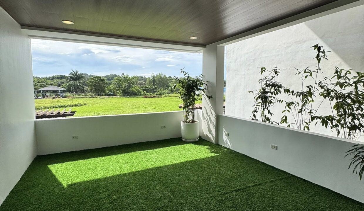 586742518_10240800089117675_6615648884839067138_n