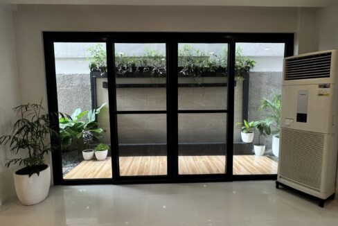 587347367_10240800086757616_925077233117850437_n