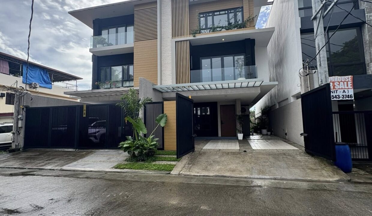 587694729_10240800095477834_2358872739416180211_n