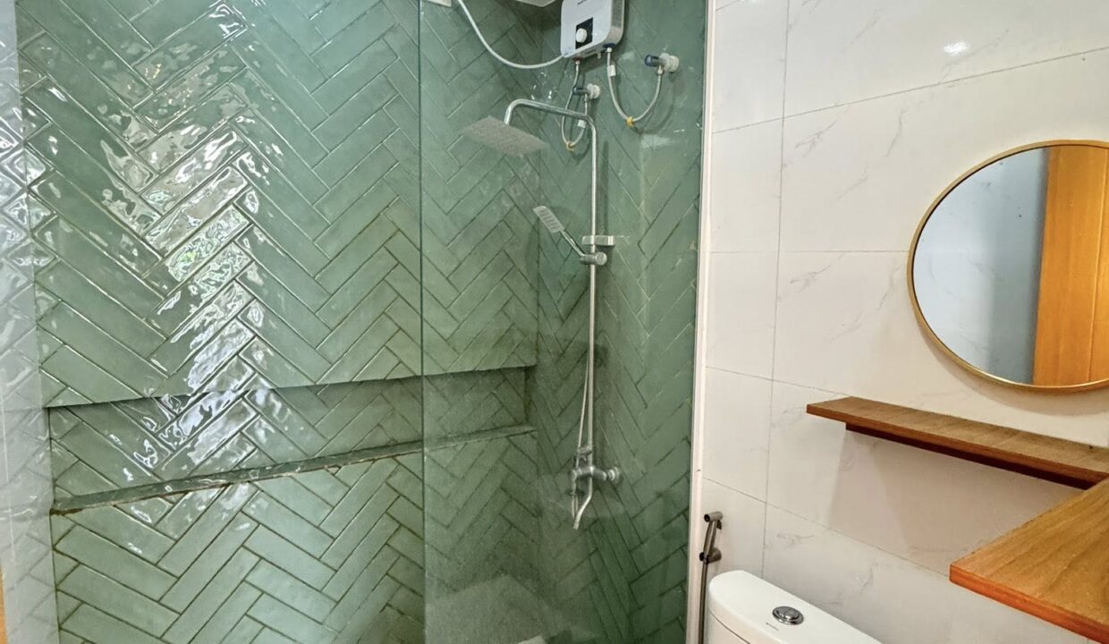 588456906_10240786475657347_6719215749088781704_n